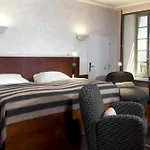 فندق Angleterre 4*