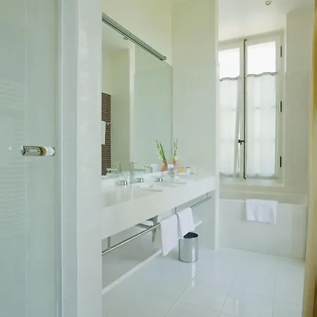 Angleterre Ξενοδοχείο 4*