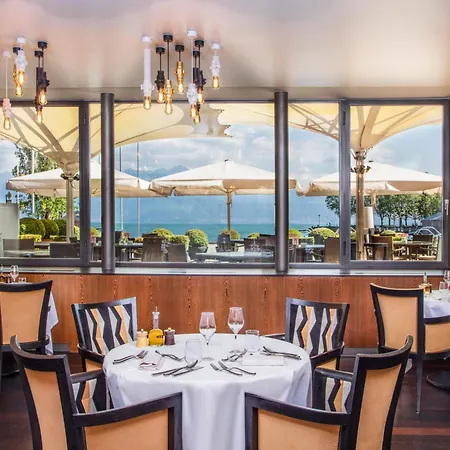 Отель Angleterre 4*