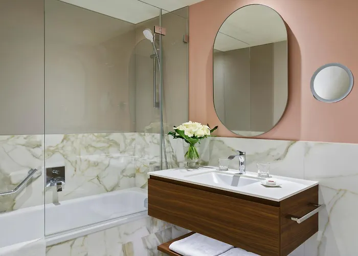 Отель Angleterre Лозанна