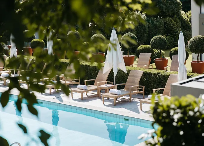 Angleterre Отель 4*