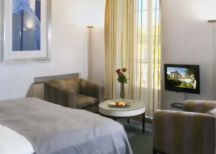 Отель Angleterre